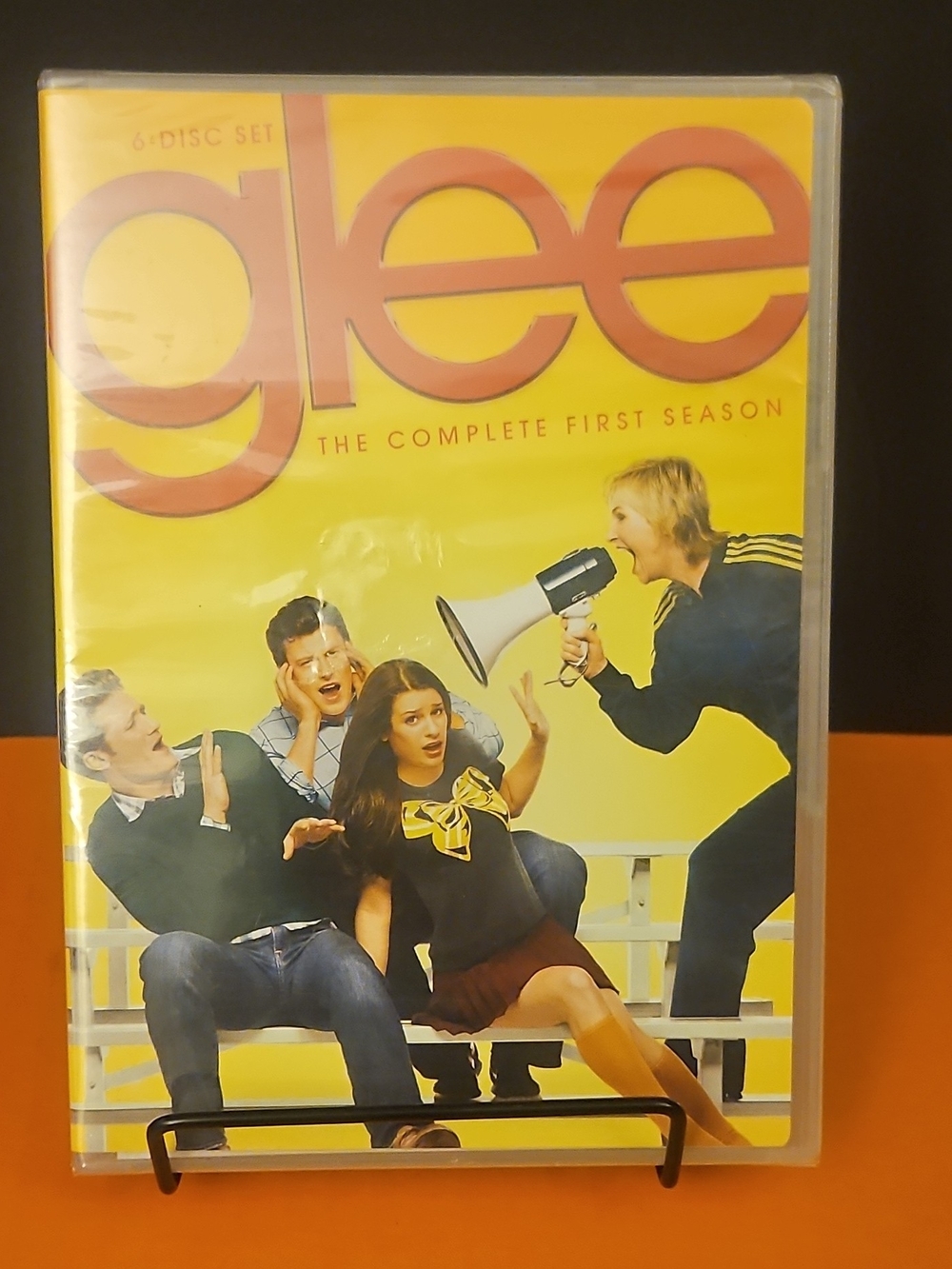 Glee: The Complete First Season - Yellow Cover